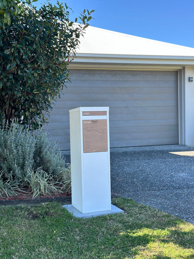 Nest Parcel Letterbox White
