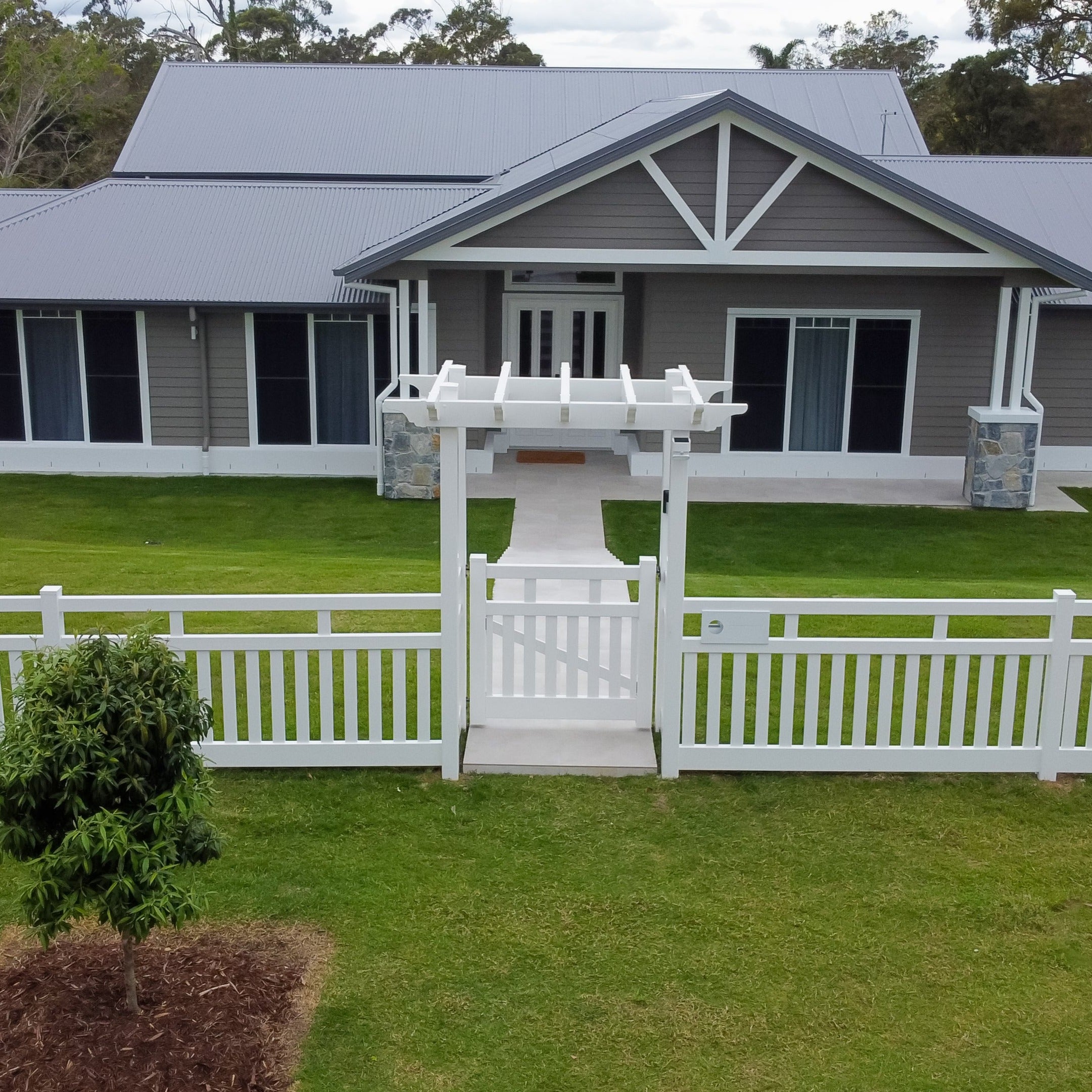 Arbor Kit For PVC Fence Dagood Letterboxes arbor-kit-for-pvc-fence-dagood-letterboxes